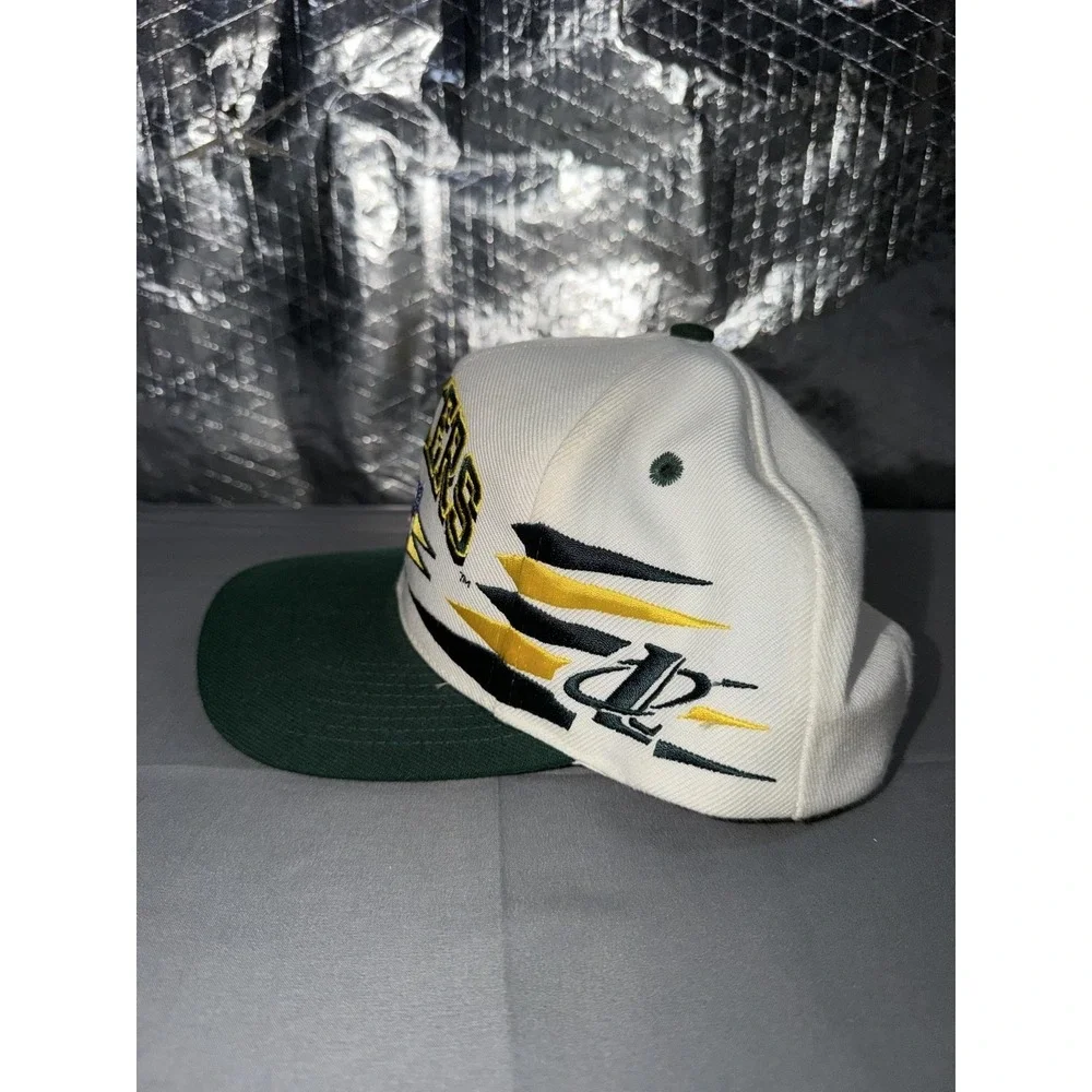 Vintage Green Bay Packers Diamond Cut Hat Snap Back Mens NFL Logo Athletic 90s
